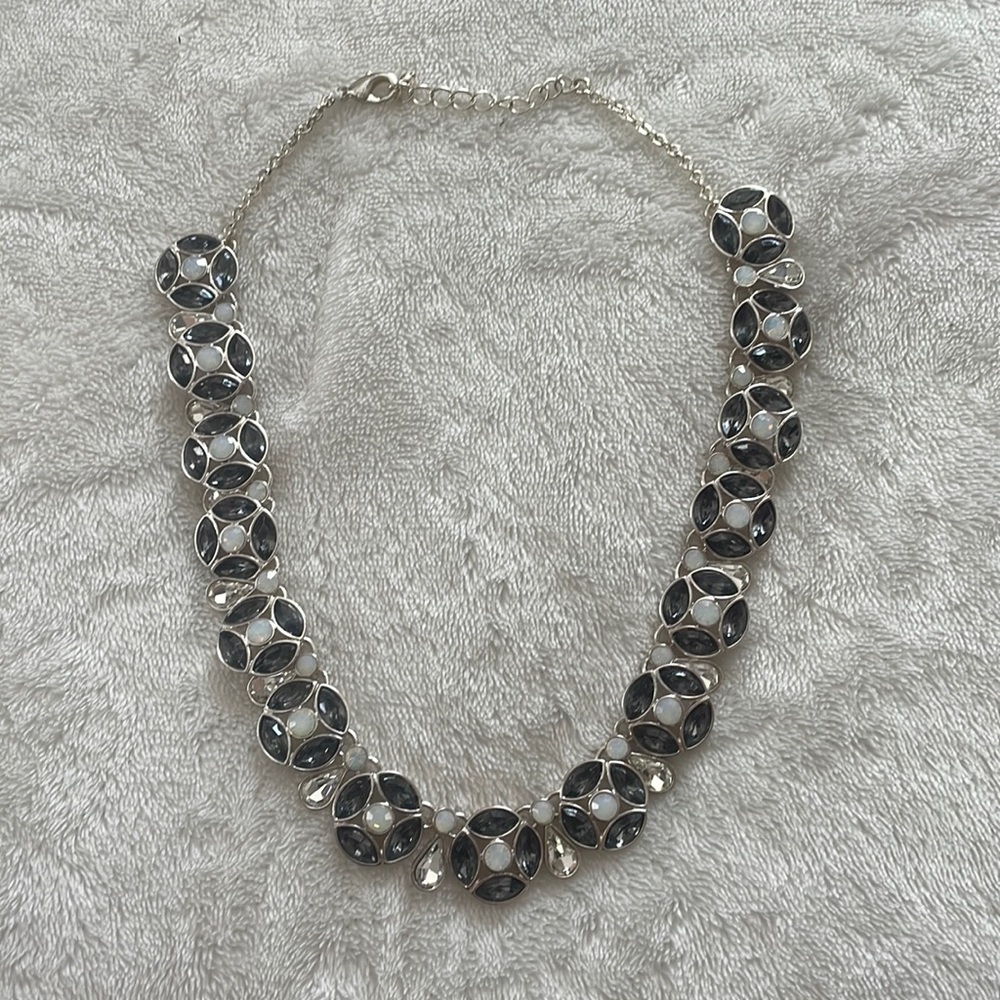 Statement necklace